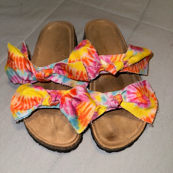 JENNARATION SANDALS - Picture 1 of 2